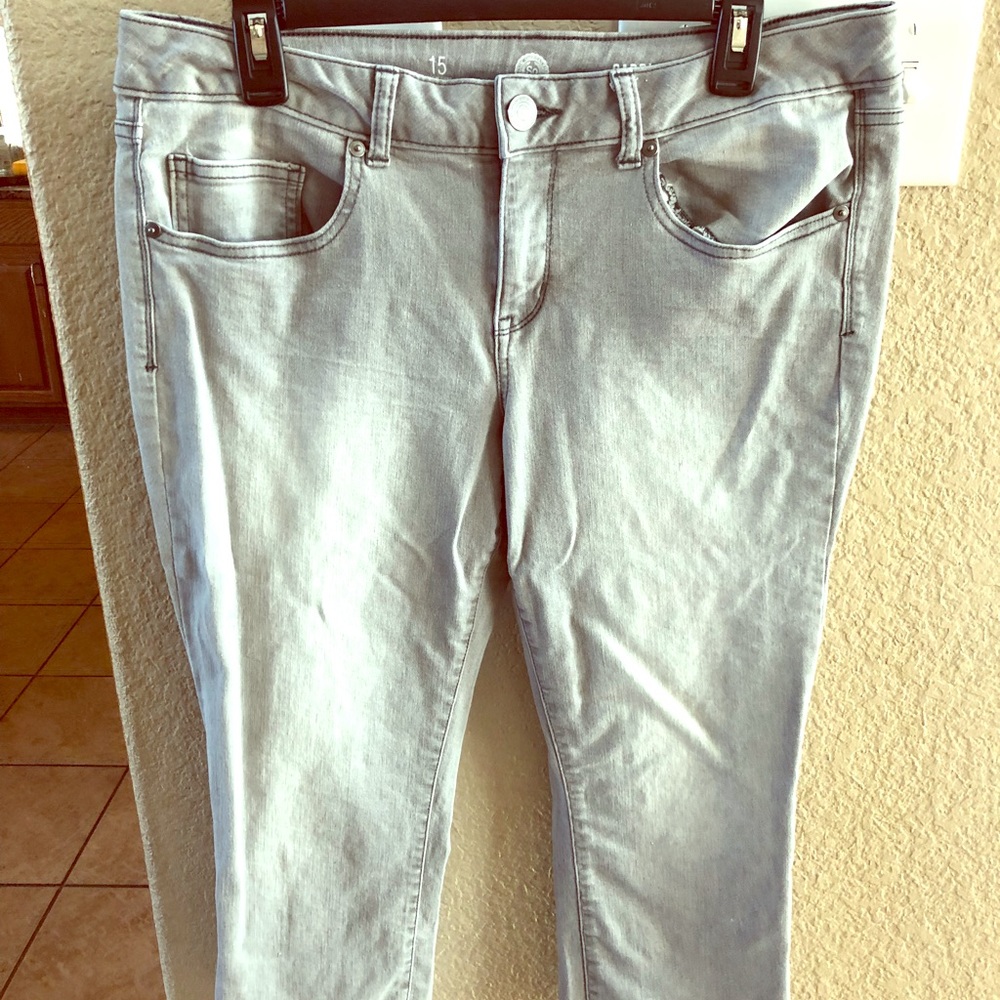 Grey Soma Capri Pants